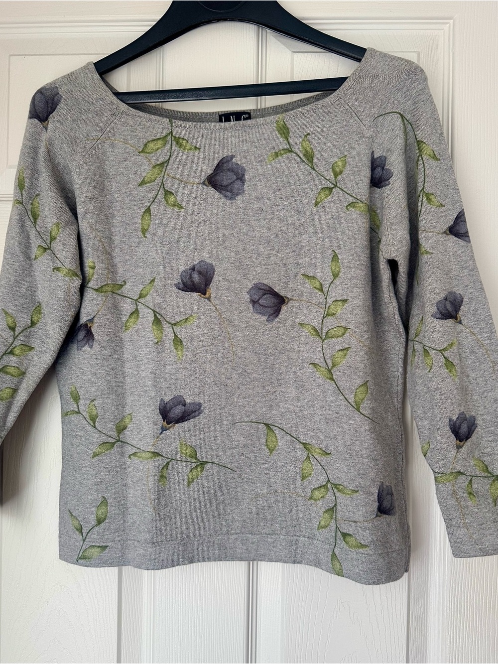 Gray Floral Scoop Neck Sweater